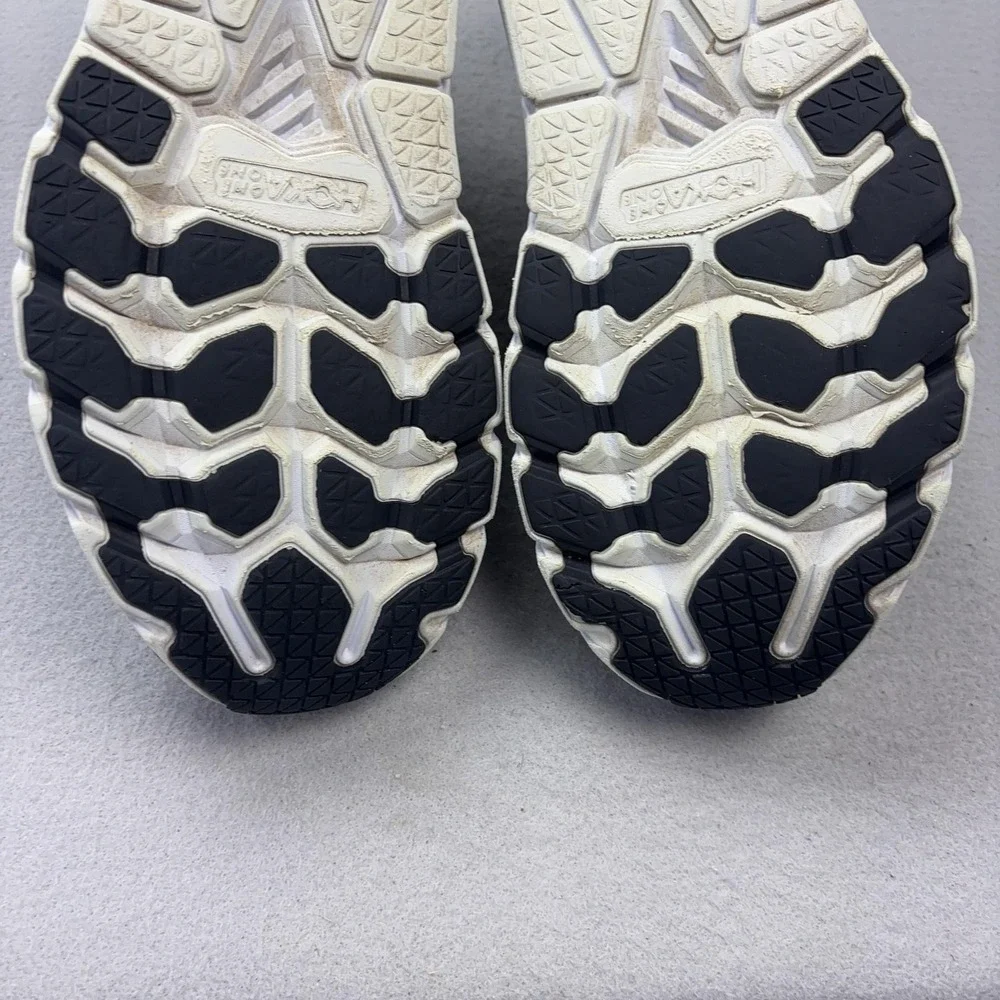 Hoka One One pre owned